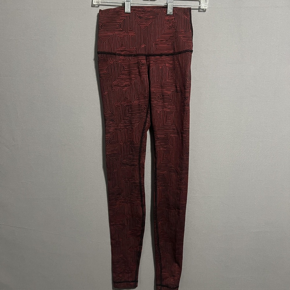 Lululemon Leggings Womens 4 Red Geometric Print High Rise Ankle Length Yoga